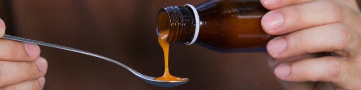 ¿Cómo elegir el envase ideal para un jarabe? La importancia de los materiales en la industria farmacéutica