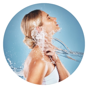 Hidratación cutánea: beneficio clave en cosmética para atender la piel seca.